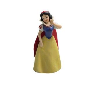 Disney Snow White & The Seven Dwarves Snow White Holo Shine 6" Porcelain Figure